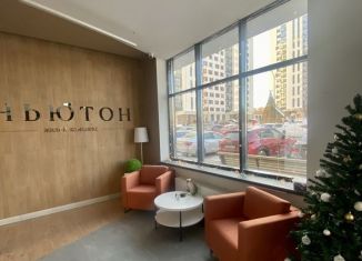 Продается 1-комнатная квартира, 37.9 м2, Челябинск, улица Академика Макеева, 34, ЖК Ньютон