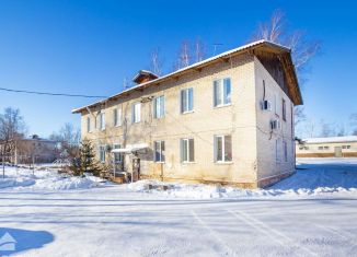 Продажа 2-комнатной квартиры, 38 м2, село Сосновка, Шоссейная улица, 1