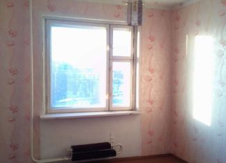 Продается 3-комнатная квартира, 63 м2, Пестово, улица Серова, 9