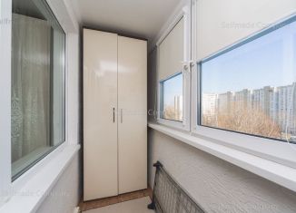 Сдам 3-комнатную квартиру, 75 м2, Москва, Новочерёмушкинская улица, 52к2, район Черёмушки