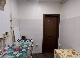 Сдается 2-комнатная квартира, 40 м2, Курская область, улица Дзержинского, 80