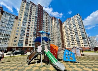 Продаю двухкомнатную квартиру, 78.6 м2, Воронеж, улица Артамонова, 34Ж, ЖК Волна-1