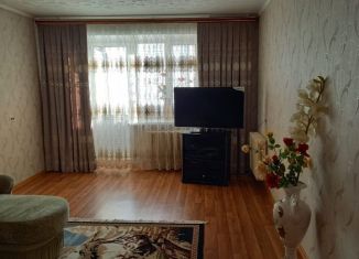 Продается двухкомнатная квартира, 58 м2, Тында, Амурская улица, 33