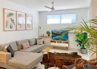 Продаю квартиру студию, 36 м2, Сочи, микрорайон Бытха, Ясногорская улица, 16/6к3