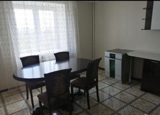 Продажа 2-комнатной квартиры, 56 м2, Тюмень, улица Избышева, 6, ЖК Нефтяник
