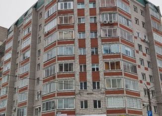 Продажа двухкомнатной квартиры, 66 м2, Кировская область, улица МОПРа, 7