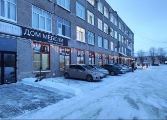 Сдаю в аренду помещение свободного назначения, 47.7 м2, Ирбит, Советская улица, 100А