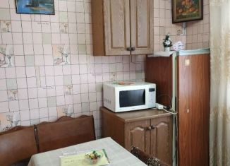 Продам 3-комнатную квартиру, 64.8 м2, Джанкой, Оборонная улица, 1А