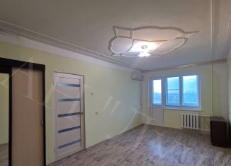 Продаю 1-комнатную квартиру, 35.4 м2, Будённовск, 8-й микрорайон, 6