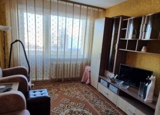 Продаю 1-комнатную квартиру, 33 м2, Саянск, Солнечный микрорайон, 2
