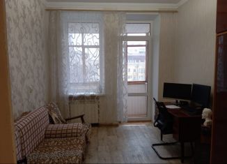 Продаю двухкомнатную квартиру, 48 м2, Волгоград, улица Соколова, 8, Центральный район