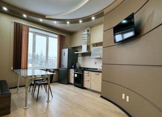 3-комнатная квартира в аренду, 131 м2, Брянск, Пятницкий тупик, 5