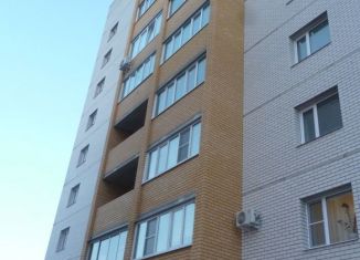 Продажа 2-комнатной квартиры, 76 м2, Россошь, улица Льва Толстого, 14А