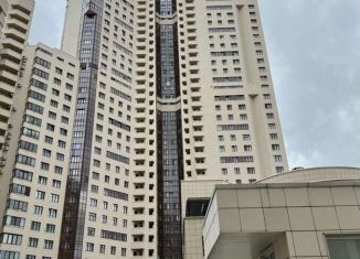 Продается пятикомнатная квартира, 141.6 м2, Москва, метро Народное Ополчение, проспект Маршала Жукова, 78