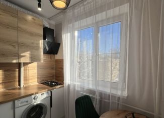 Сдам 2-ком. квартиру, 51 м2, Ставропольский край, улица Ленина, 397/7