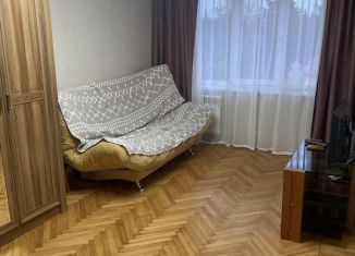 Сдам 2-комнатную квартиру, 44.4 м2, Сочи, улица Калинина, 37, микрорайон Черемушки