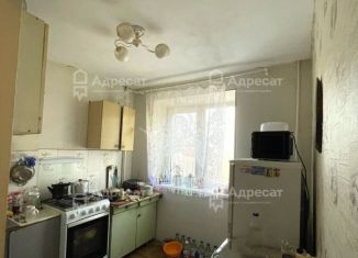 Продается двухкомнатная квартира, 42.2 м2, Волгоградская область, улица 64-й Армии, 38