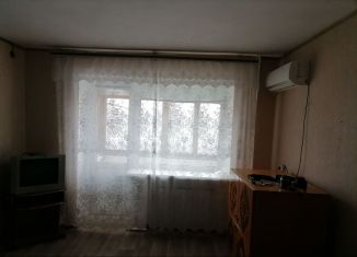 2-комнатная квартира в аренду, 45 м2, Михайловка, улица Обороны, 70