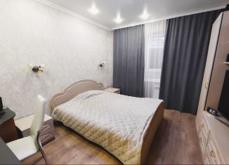 Продам 3-комнатную квартиру, 68 м2, Симферополь, улица Маршала Жукова, 39, Железнодорожный район