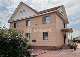 Продам дом, 216 м2, Чита, микрорайон Сенная Падь, 583