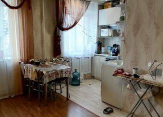 Продается 2-комнатная квартира, 43 м2, Чита, улица Труда, 5