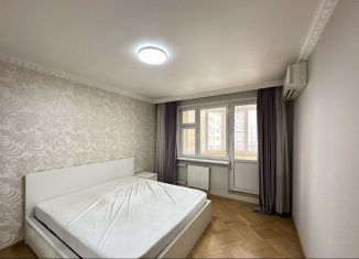 Сдается в аренду 2-ком. квартира, 60 м2, Москва, Новочерёмушкинская улица, 57, метро Новые Черёмушки