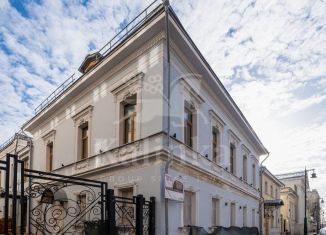 Продается 3-комнатная квартира, 157.8 м2, Москва, улица Пречистенка, 33/19с2, метро Кропоткинская