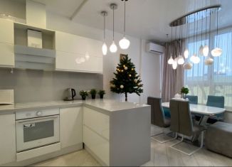 Продается 2-ком. квартира, 74 м2, Пенза, улица Мира, 44