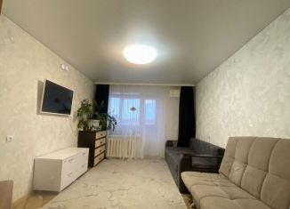 Продам 1-комнатную квартиру, 38 м2, Стерлитамак, улица Артёма, 147