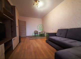 Продаю 1-ком. квартиру, 34 м2, Белгород, улица Есенина, 24