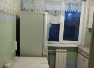 Продаю 2-ком. квартиру, 44 м2, Волгоград, Брестская улица, 9