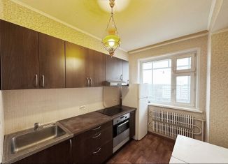 Продажа трехкомнатной квартиры, 71 м2, Москва, микрорайон В, 37