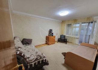 3-комнатная квартира в аренду, 85 м2, Пятигорск, проспект Калинина, 2к4