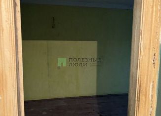 Продам 2-ком. квартиру, 45 м2, Белгород, улица 5 Августа, 4