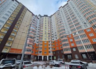 3-комнатная квартира на продажу, 79.5 м2, Красноярск, Караульная улица, 82, Центральный район