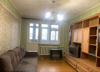 Продается 1-ком. квартира, 32 м2, Новгородская область, улица Попова, 15к1