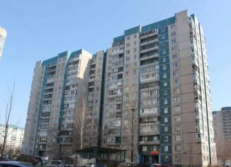 Продается 3-комнатная квартира, 65.9 м2, Санкт-Петербург, Богатырский проспект, 37к2, метро Беговая