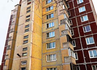 Продам двухкомнатную квартиру, 57.6 м2, Отрадное, улица Гагарина, 10