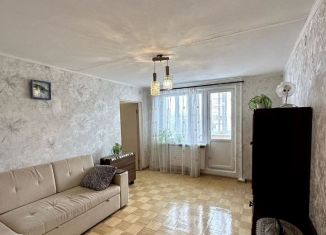 Продажа 3-ком. квартиры, 54 м2, Ижевск, Молодёжная улица, 54А