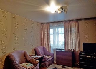 Продам 4-комнатную квартиру, 71.6 м2, Белгородская область, улица Губкина, 10А