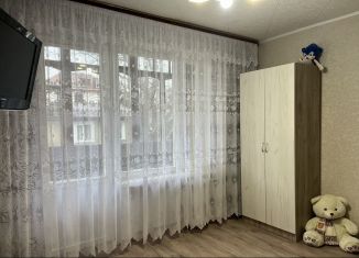 Сдается 1-ком. квартира, 32 м2, Кисловодск, улица Калинина, 14