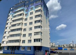 Продаю 3-ком. квартиру, 108 м2, Курск, проезд Сергеева, 7