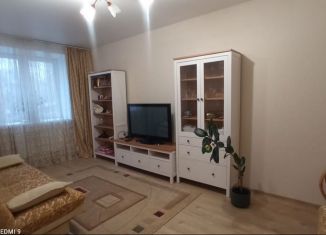 Трехкомнатная квартира в аренду, 67 м2, Калуга, Советская улица, 180