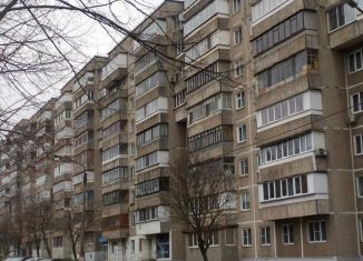 Продается трехкомнатная квартира, 60 м2, Курская область, улица Ленина, 53