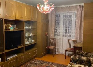 Сдаю 2-ком. квартиру, 44 м2, Курск, улица Дейнеки, 9