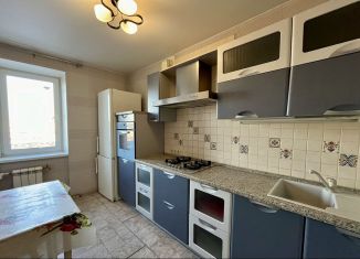 Сдается в аренду 3-комнатная квартира, 58 м2, Апрелевка, улица Ленина, 1