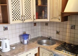 Продажа 2-ком. квартиры, 48 м2, Алтайский край, улица Антона Петрова, 128