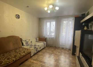 3-ком. квартира на продажу, 53 м2, Бор, улица Вали Котика, 3
