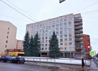 Сдаю 3-ком. квартиру, 60 м2, Выборг, Крепостная улица, 43