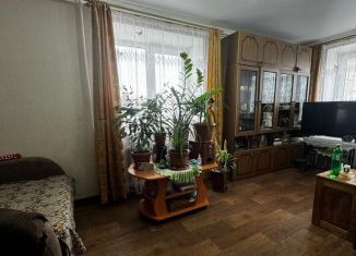 Продается 1-комнатная квартира, 32 м2, Салават, бульвар Космонавтов, 3